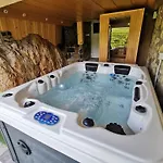 Meadow Hideaway With Terrace - One Bedroom With Terrace Holiday home Visnja Gora