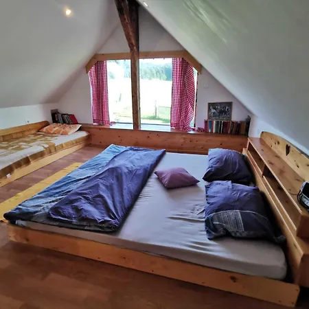 Visnja Gora Meadow Hideaway With Terrace - One Bedroom With Terrace * Visnja Gora