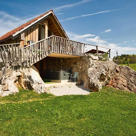 Meadow Hideaway With Terrace - One Bedroom With Terrace Visnja Gora