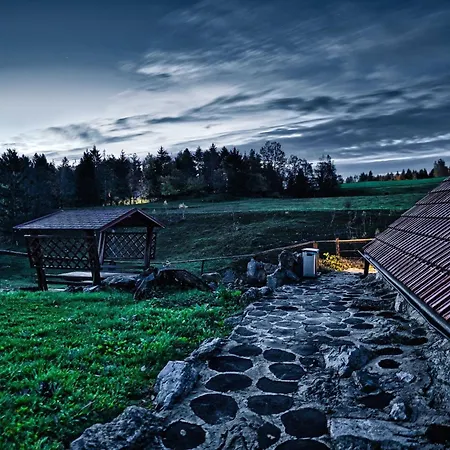 Meadow Hideaway With Terrace - One Bedroom With Terrace Prázdninový dům