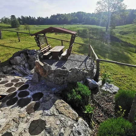 Meadow Hideaway With Terrace - One Bedroom With Terrace Prázdninový dům *