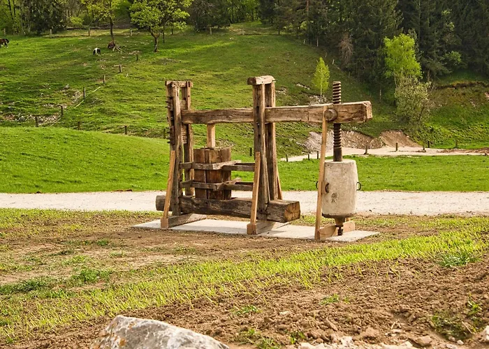 Počitniška hiša Visnja Gora Meadow Hideaway With Terrace - One Bedroom With Terrace