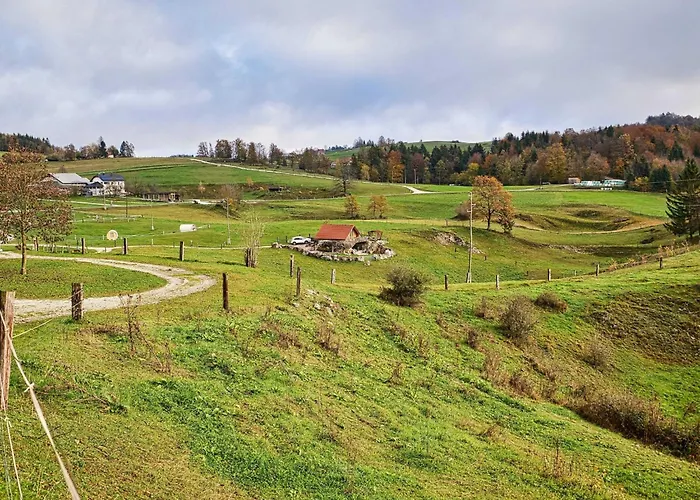 Počitniška hiša Visnja Gora Meadow Hideaway With Terrace - One Bedroom With Terrace *